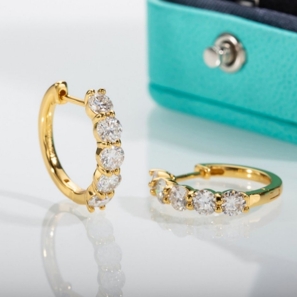 Certified 3ct. t.w. Moissanite Gold Diamond  Huggie Hoop Earrings NEW